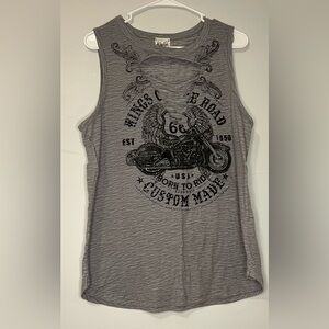Gray Sleeveless Graphic Top